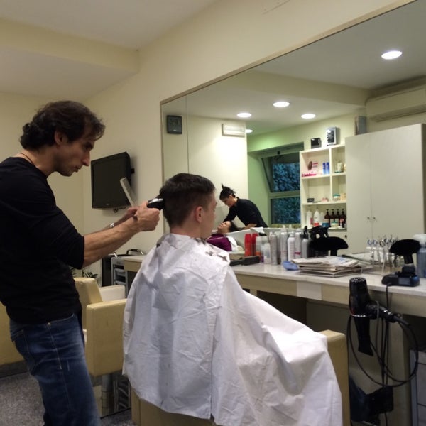 International Studio Hair & Make Up - Salon / Barbershop in Firenze