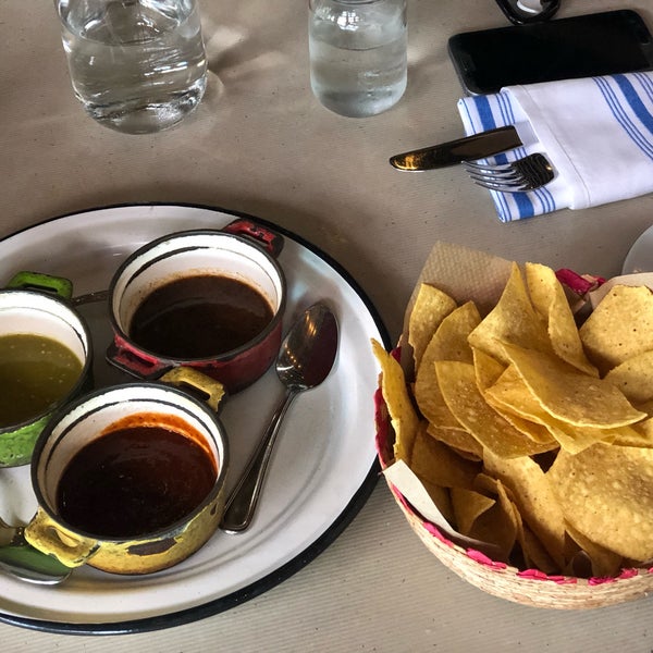Foto tirada no(a) Cuchara Restaurant por Emily N. em 6/9/2019