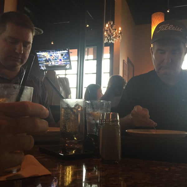 Photo taken at BJ&#39;s Restaurant &amp; Brewhouse by Taylor M. on 9/24/2015