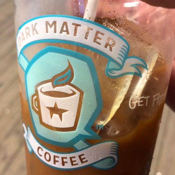 12/4/2017 tarihinde Jace C.ziyaretçi tarafından Dark Matter Coffee (Star Lounge Coffee Bar)'de çekilen fotoğraf