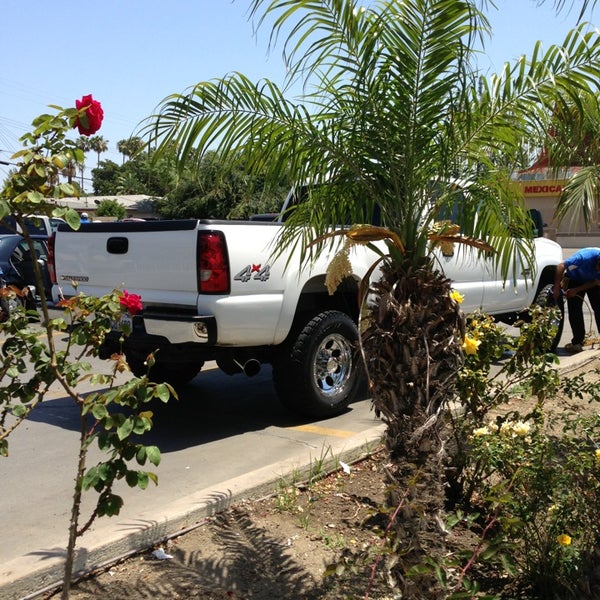 Tustin Car Wash (Now Closed) Automotive Repair Shop in Orange