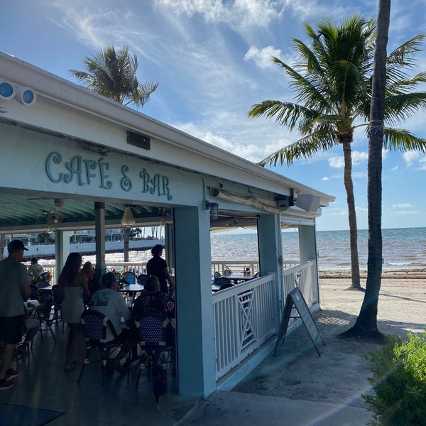 9/16/2022 tarihinde Wes M.ziyaretçi tarafından Southernmost Beach Cafe'de çekilen fotoğraf