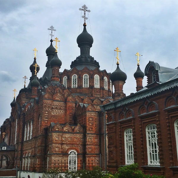 Подъем к Шамординскому храму
