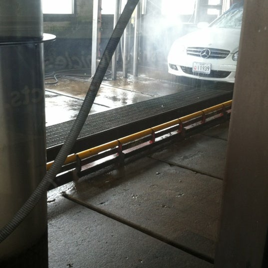 Rainbow Car Wash 1802 Walton Rd