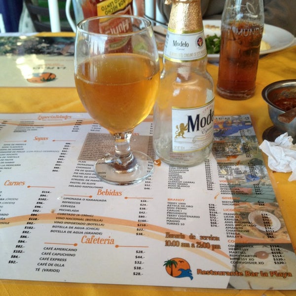 2/11/2013 tarihinde Miguel F.ziyaretçi tarafından Restaurante Bar La Playa'de çekilen fotoğraf