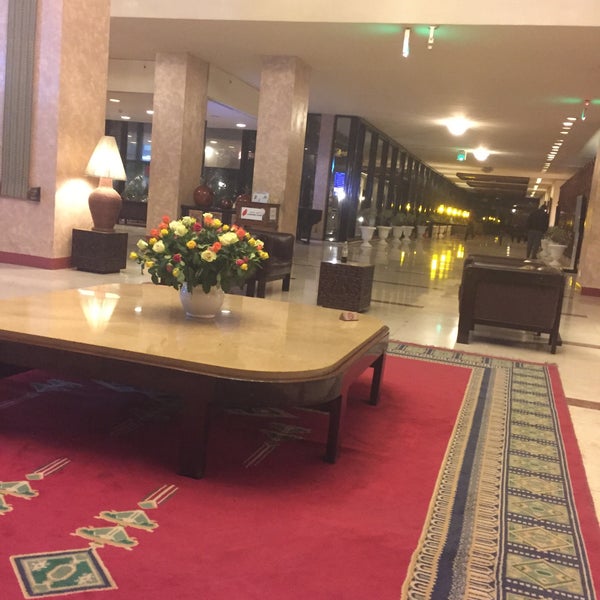 รูปภาพถ่ายที่ Hilton Addis Ababa โดย Edson C. เมื่อ 4/9/2015