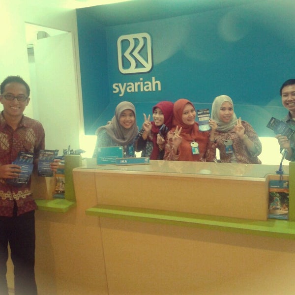 Photos At Bank Bri Syariah Wahid Hasyim Tanah Abang 2 Tips