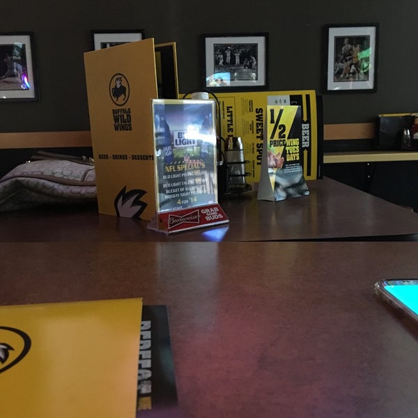 Buffalo Wild Wings Downtown New Haven 16 tips