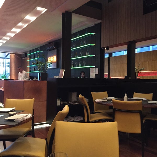 9/6/2015에 Fernando S.님이 Kappa Sushi Bar에서 찍은 사진