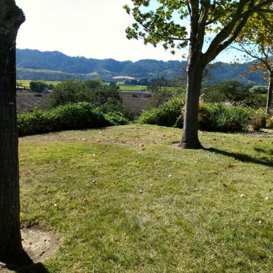 10/20/2012にTim H.がCardinale Estate Wineryで撮った写真
