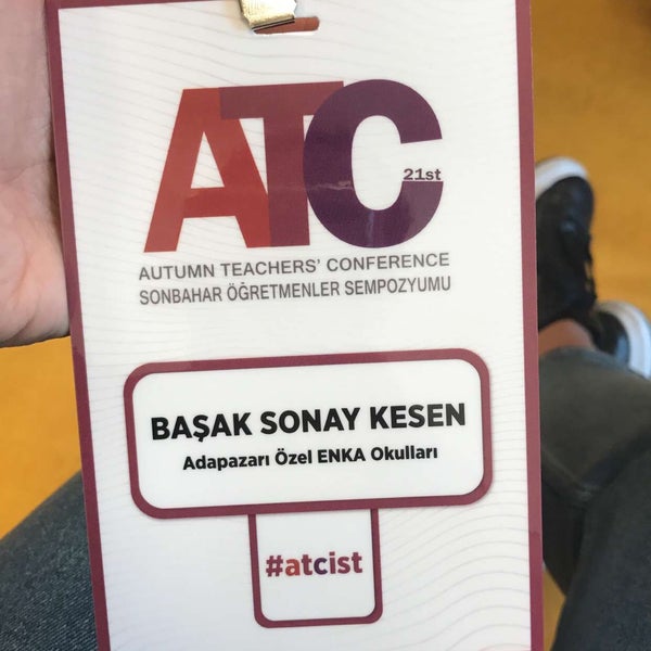Photo taken at Üsküdar Amerikan Lisesi by Başak K. on 10/14/2017