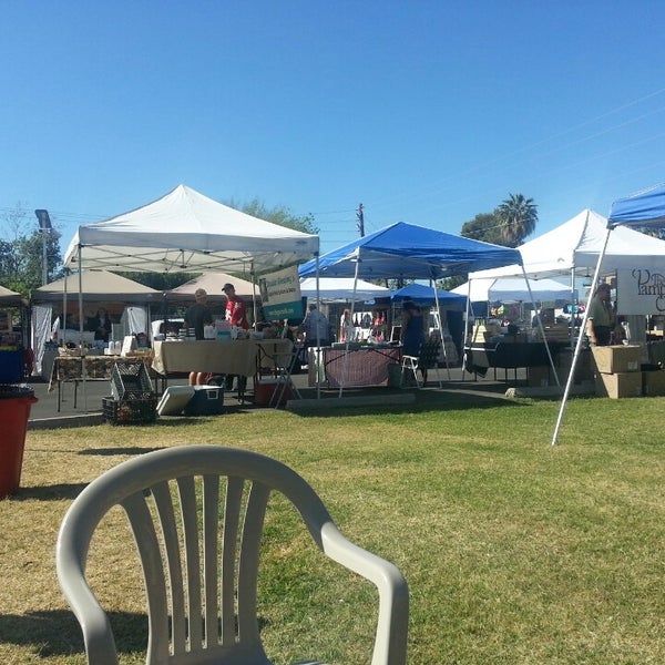 Arcadia Farmers Market Camelback East 3811 N 44th St