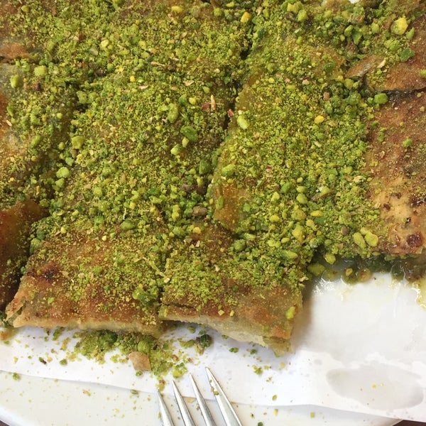 Баклава кюнефе