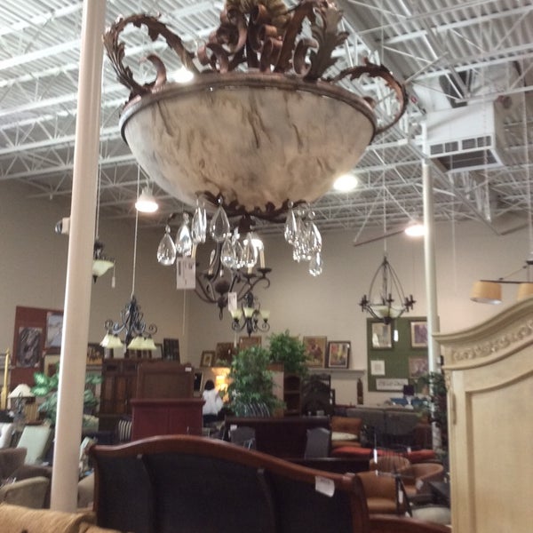 Home Consignment Center Austin North 1 tip from 283 visitors