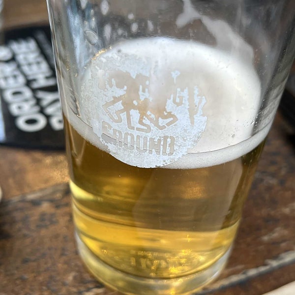 Photo taken at Stomping Ground Brewery &amp; Beer Hall by Tommy on 5/28/2022