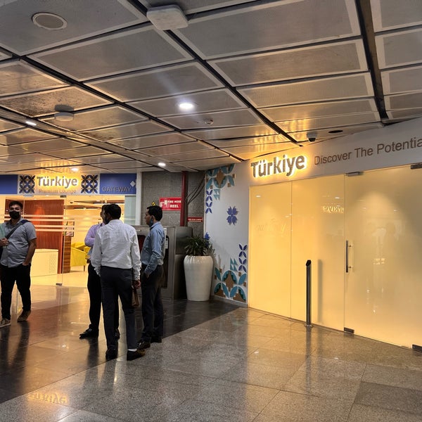 Shivaji Stadium Airport Metro Light Rail Station