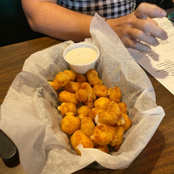 Brothers Three Bar & Grill CarpenterRidgeway 18 tips from 394 visitors