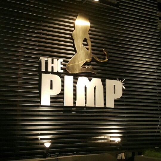 4/11/2015에 Kelvin L.님이 The Pimp Club Bangkok에서 찍은 사진