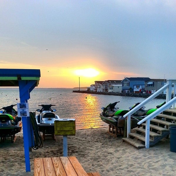 7/3/2014에 Odyssea W.님이 Odyssea Watersports에서 찍은 사진