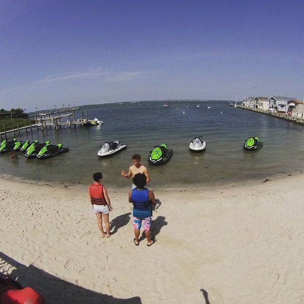 Das Foto wurde bei Odyssea Watersports von Odyssea W. am 5/13/2015 aufgenommen