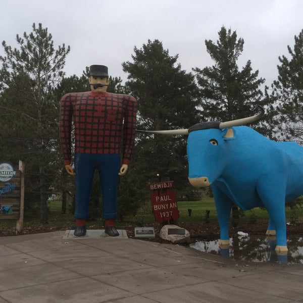Photo taken at Paul Bunyan &amp; Babe The Blue Ox by Tim D. on 10/29/2015