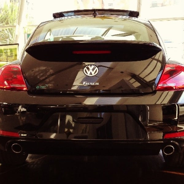 7/30/2013にLeandro Angel S.がGreen Automóveis VWで撮った写真