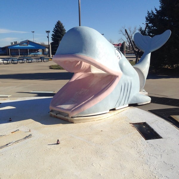 Photo taken at Wild Water West Waterpark by Visit Sioux Falls on 11/18/2013