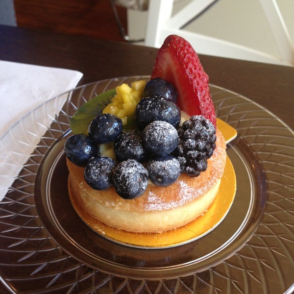 CH Patisserie Dessert Shop in Sioux Falls