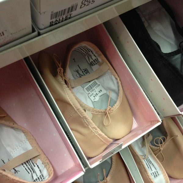 payless shoes southgate