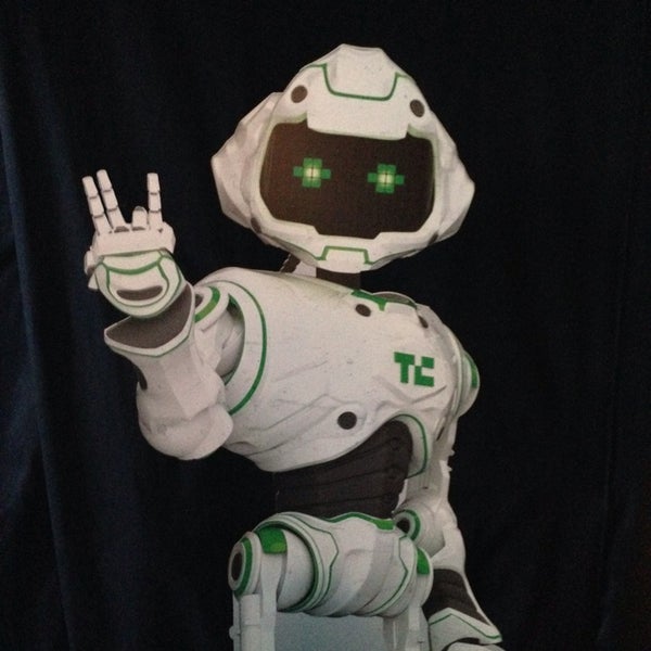 кранч москва. кранч москва. маршмеллоу кранч. арахисовый чизкейк. торт с карамелью советский.