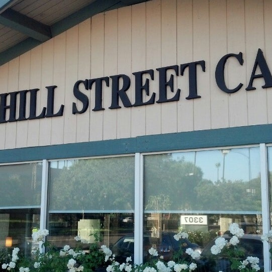 Foto tirada no(a) Hill Street Cafe por Richard B. em 8/23/2013