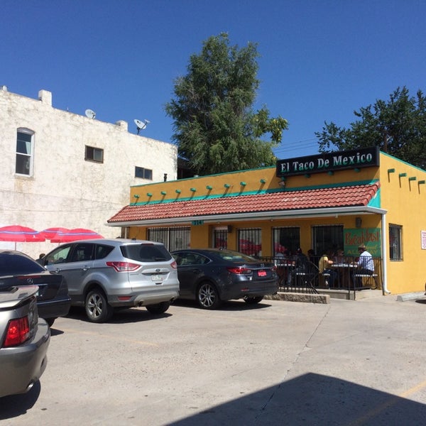 8/30/2014 tarihinde Jeff V.ziyaretçi tarafından El Taco De Mexico'de çekilen fotoğraf