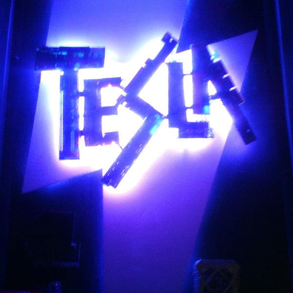 Foto scattata a Кальянная Tesla Lounge на семёновской da Тимофей Л. il 8/3/2016