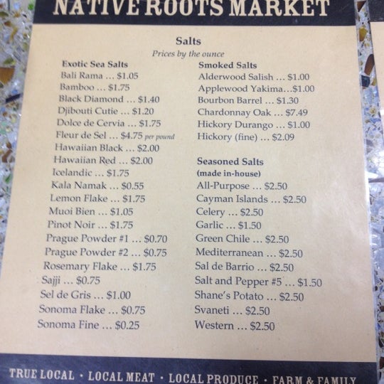 12/11/2012 tarihinde Keisha L.ziyaretçi tarafından Native Roots Market'de çekilen fotoğraf