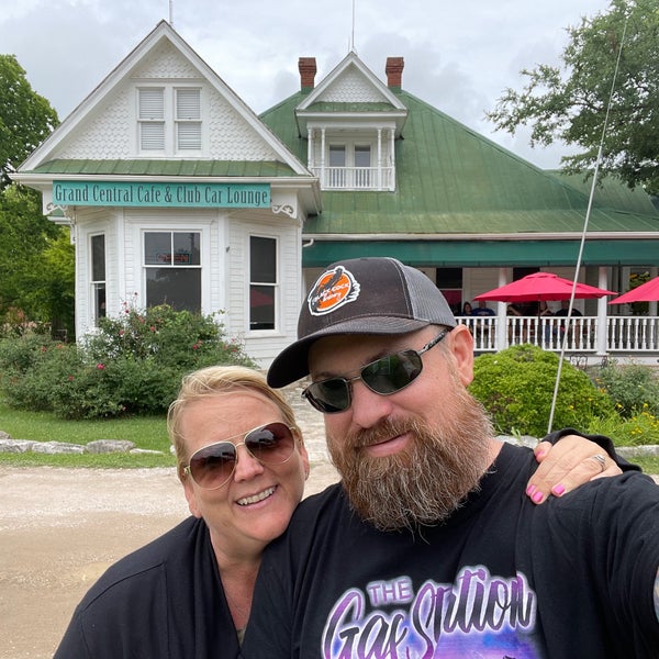 Texas Chainsaw Massacre' House Now a Southern Restaurant - Men's