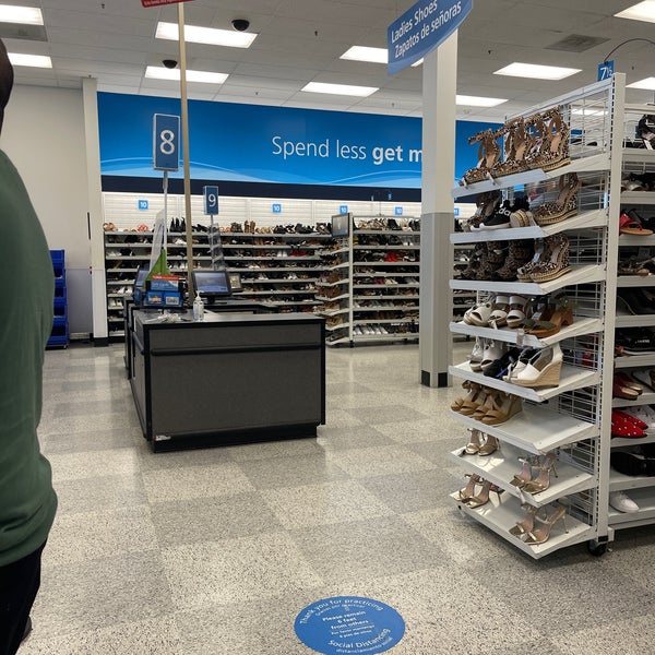 Foto di Ross Dress for Less - Toko Pakaian