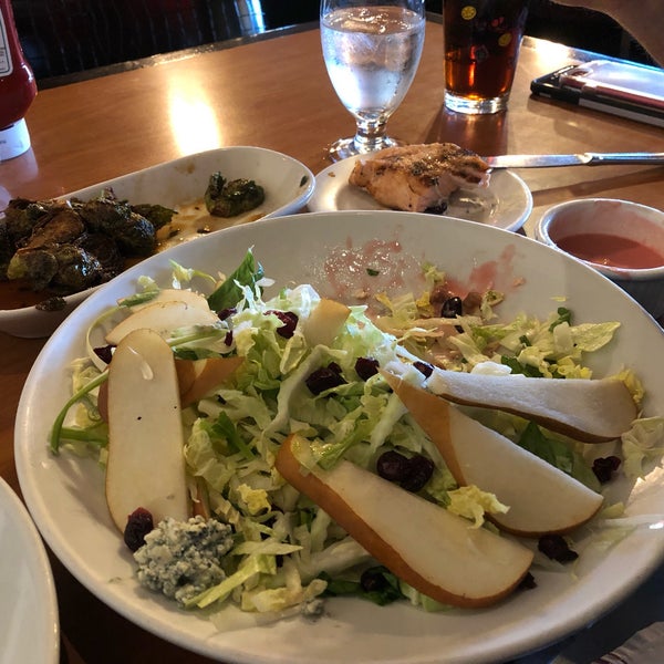 Photo taken at Max&#39;s Restaurant by Jamie on 6/26/2019