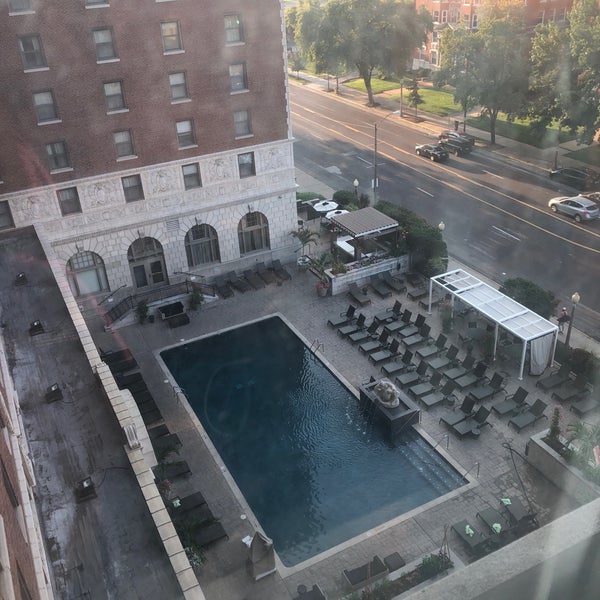 Photo taken at The Royal Sonesta Chase Park Plaza St. Louis by Jamie on 9/20/2019