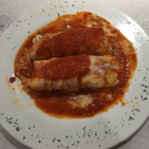 Vicolo Pizza and Trattoria Pizzeria in New Canaan