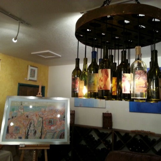 รูปภาพถ่ายที่ Artiste Winery &amp; Tasting Studio in Los Olivos โดย Brad T. เมื่อ 2/9/2013