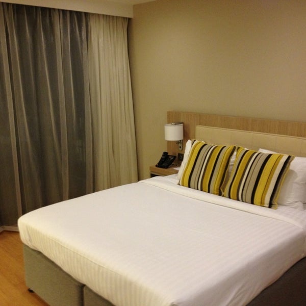 Foto tirada no(a) Residence Inn by Marriott Edinburgh por Cosmin M. em 1/21/2013
