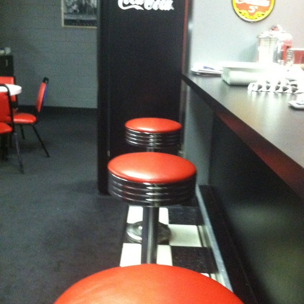 1/19/2013에 Dan님이 Chrome Plated Diner에서 찍은 사진