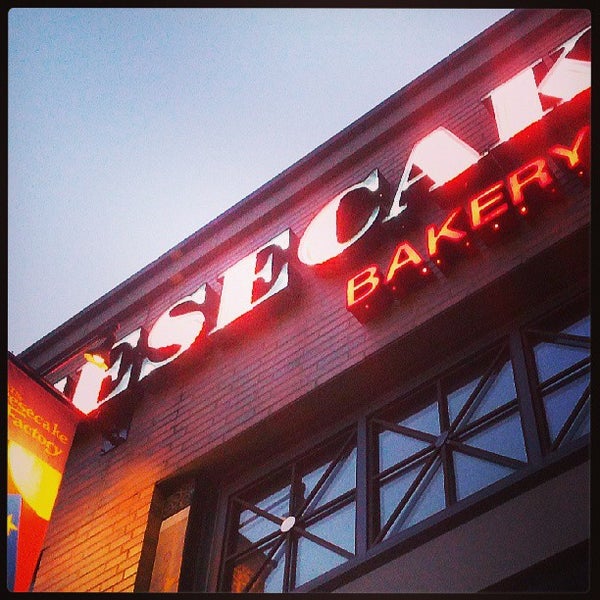 Cheesecake Factory Perimeter Center 97 tips