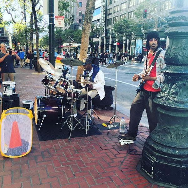 Foto tomada en Hotel Zelos San Francisco  por Chris B. el 7/21/2016