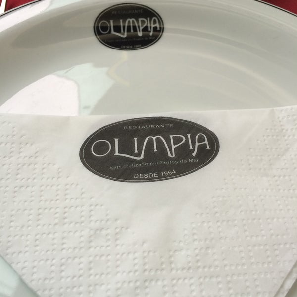 รูปภาพถ่ายที่ Restaurante Olímpia โดย Dani A. เมื่อ 12/1/2014