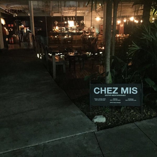Photo taken at Chez MIS by Dani A. on 9/1/2017