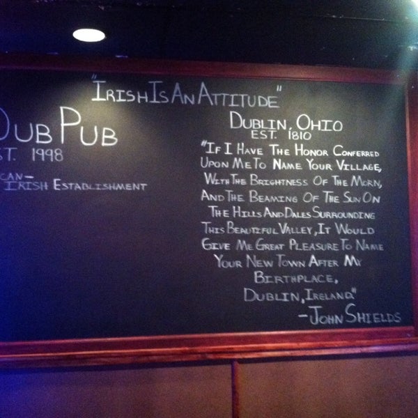 Foto diambil di Dub Pub oleh brandon b. pada 11/23/2013