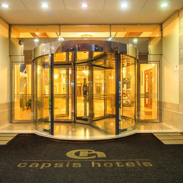Das Foto wurde bei Capsis Hotel Thessaloniki von Capsis Hotel Thessaloniki am 9/22/2016 aufgenommen