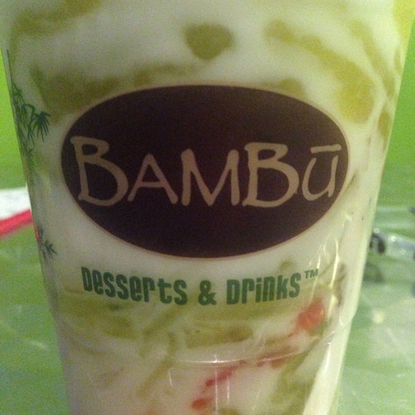 Photo taken at Bambu Desserts &amp; Drinks by Jenny T. on 2/15/2015