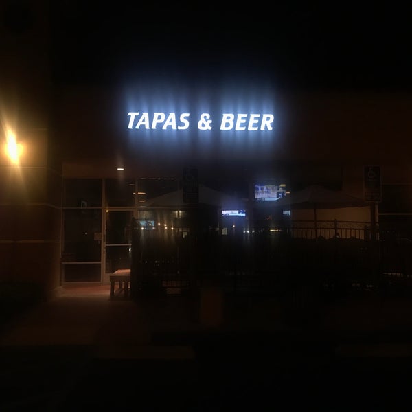 Photo taken at Tapas &amp; Beer by Robin P. on 5/17/2019